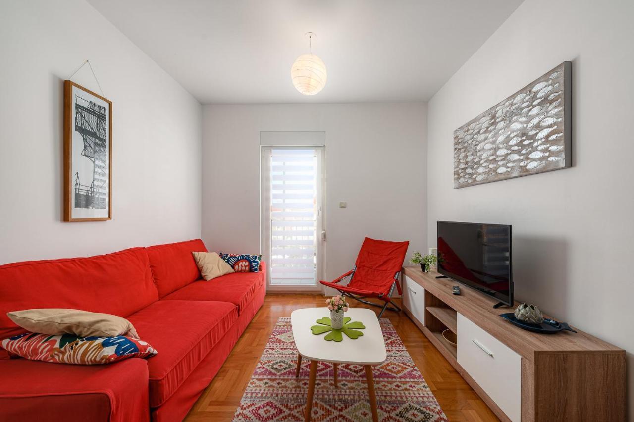 Apartment Ares 14 - Umag Center Экстерьер фото